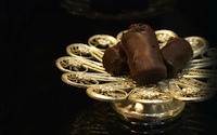 راحة الفستق بالشوكولا Turkish Delight with pistachios + chocolate (cylinder)